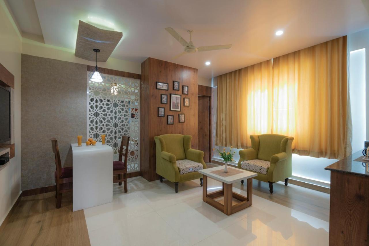 Hotel Monarch International Bangalore Eksteriør billede