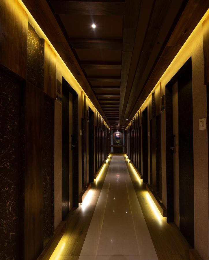 Hotel Monarch International Bangalore Eksteriør billede