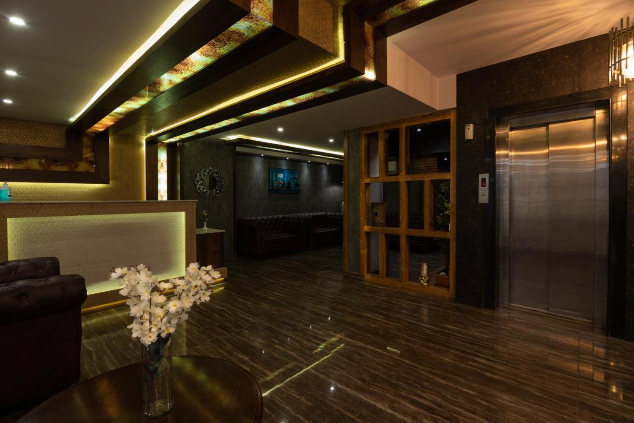 Hotel Monarch International Bangalore Eksteriør billede