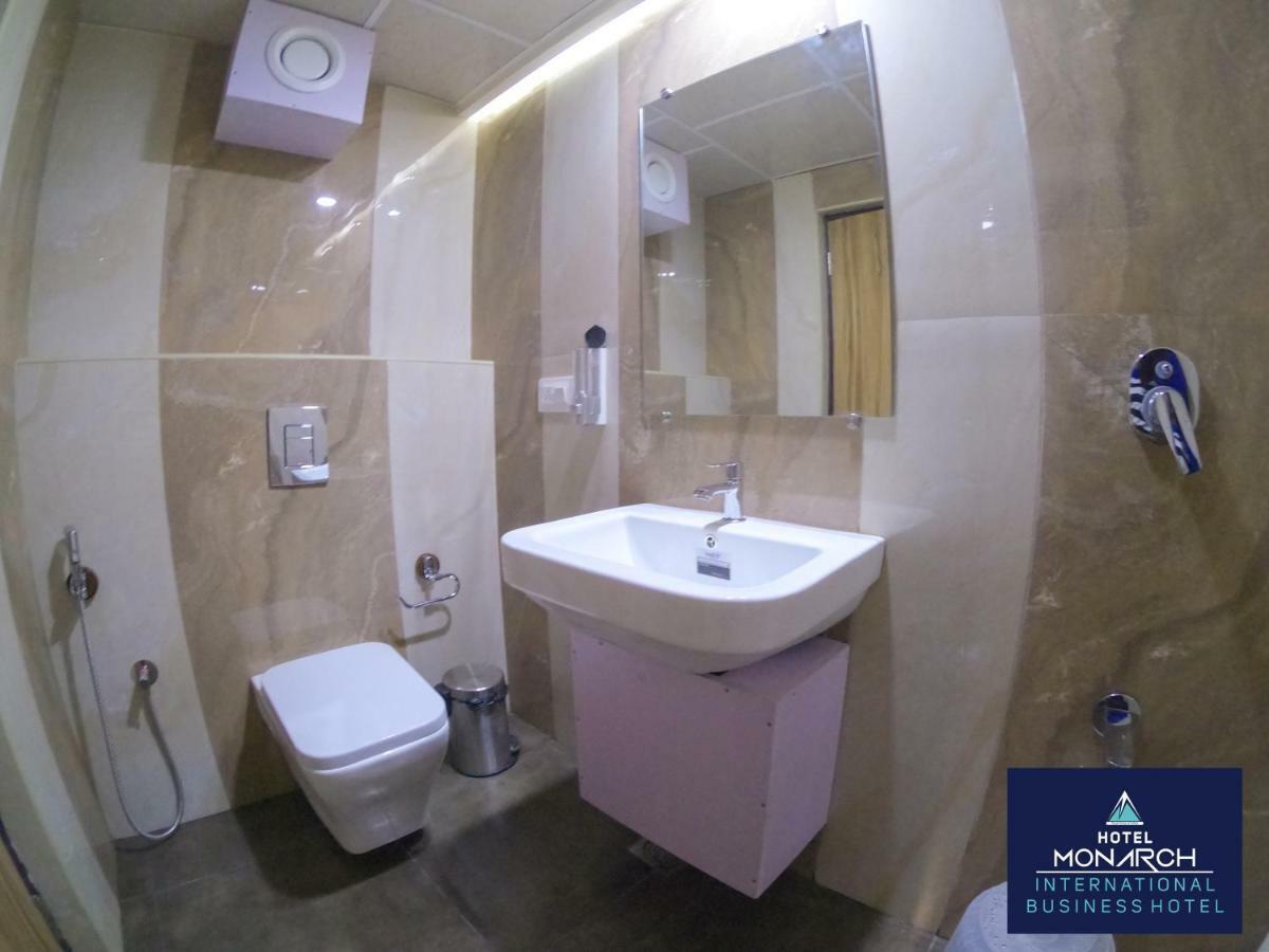 Hotel Monarch International Bangalore Eksteriør billede