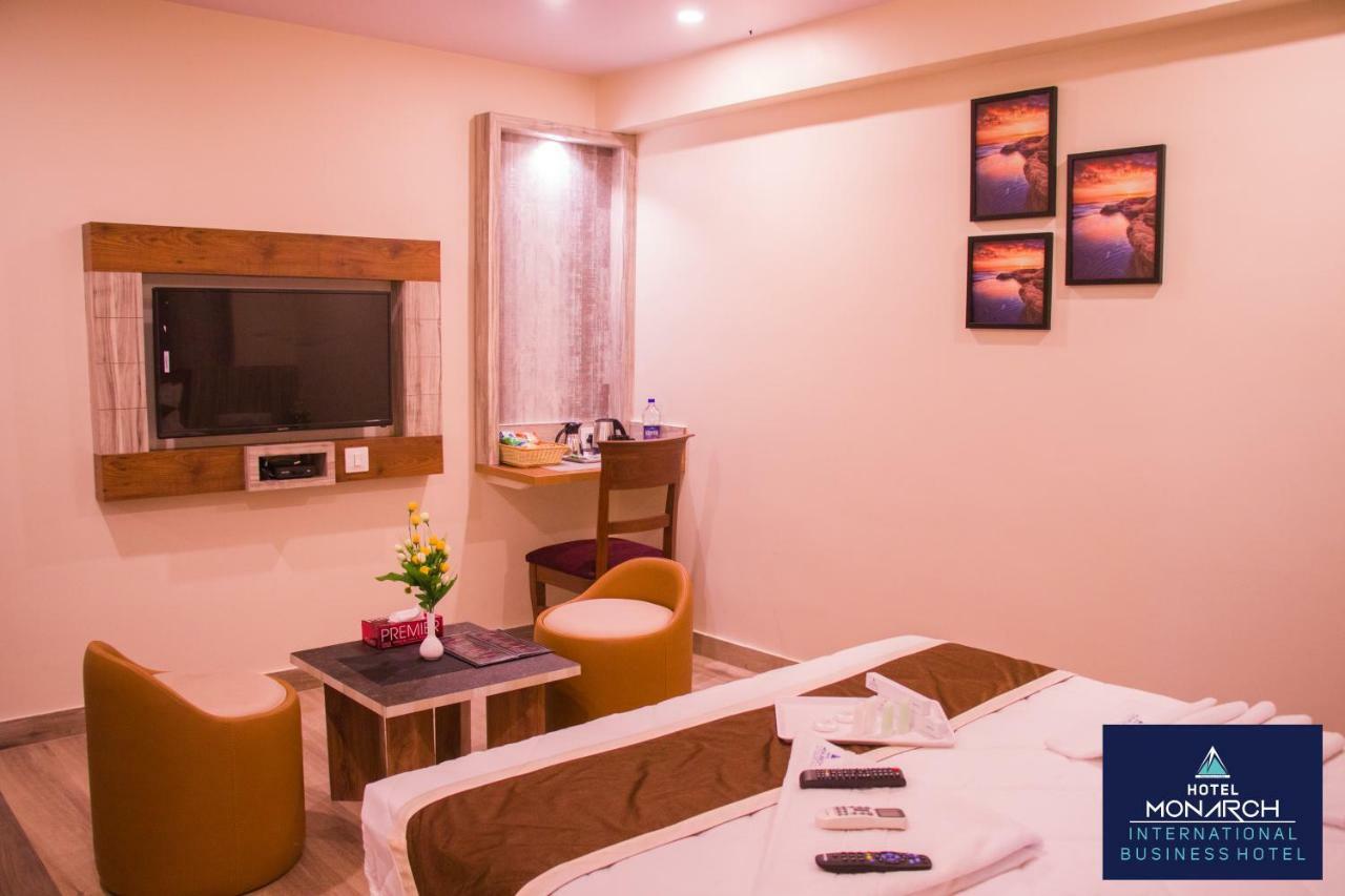 Hotel Monarch International Bangalore Eksteriør billede