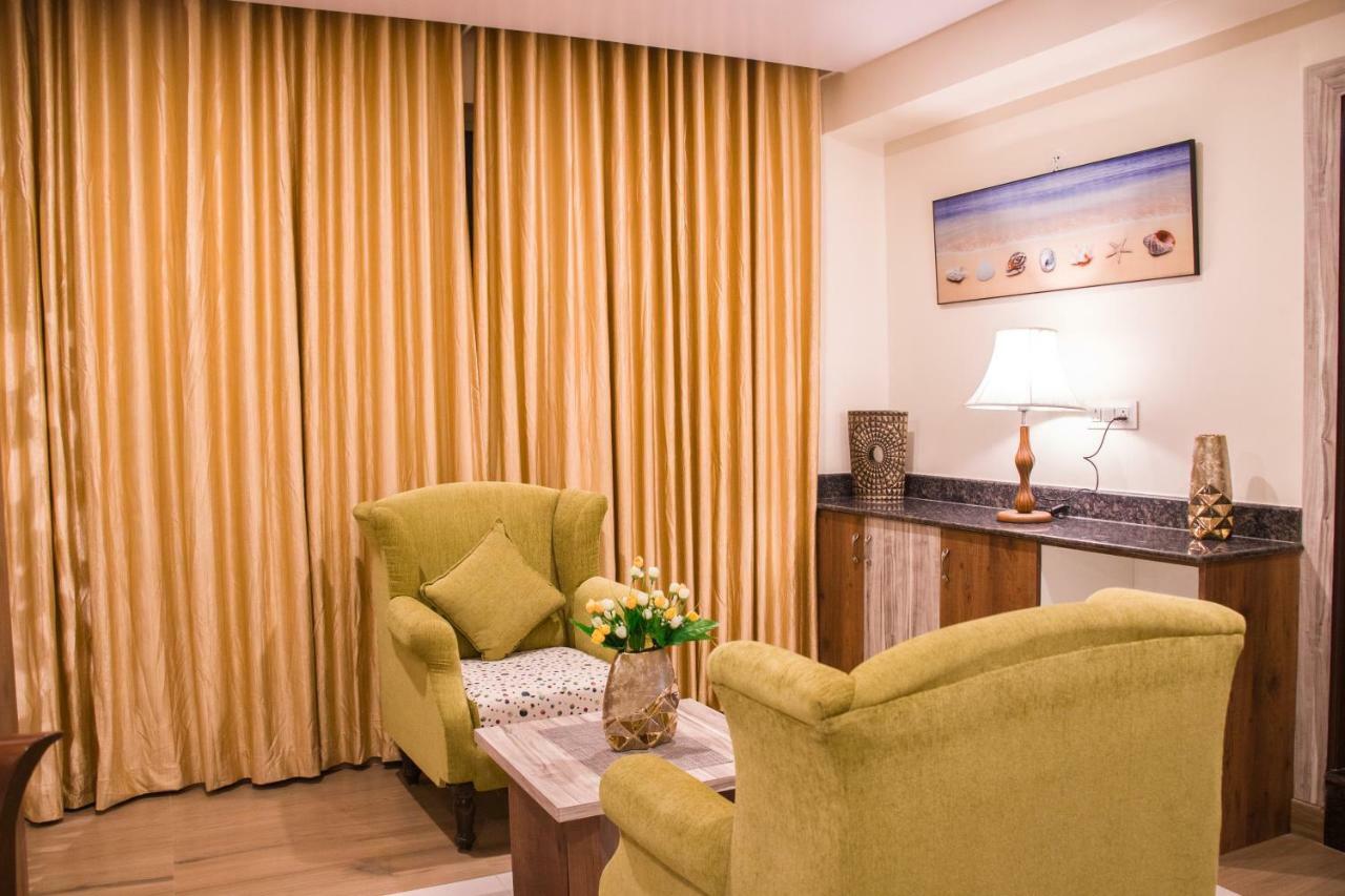 Hotel Monarch International Bangalore Eksteriør billede