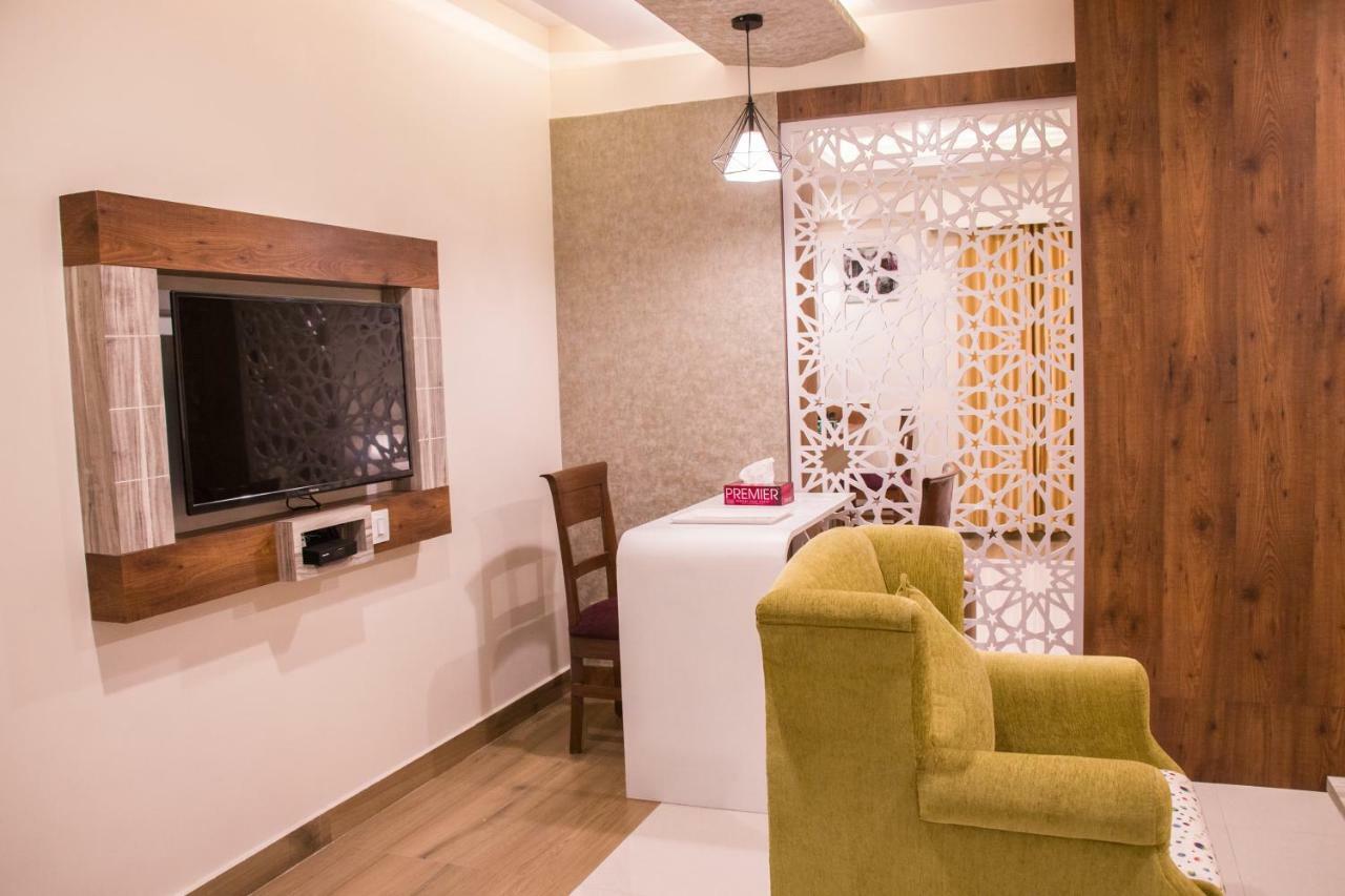 Hotel Monarch International Bangalore Eksteriør billede